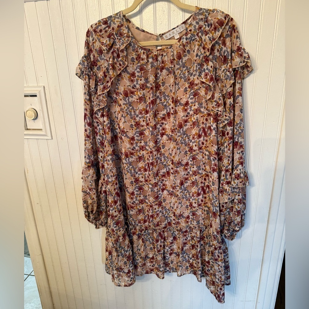 Karlie Floral Long Sleeve Floral Medium Dress